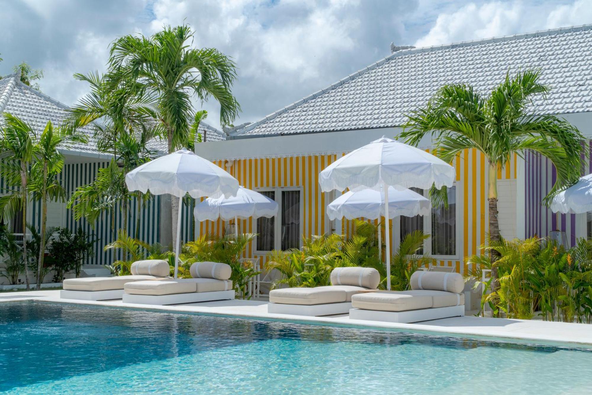 Ria Uluwatu, Tropical Chic Hotel Szoba fotó