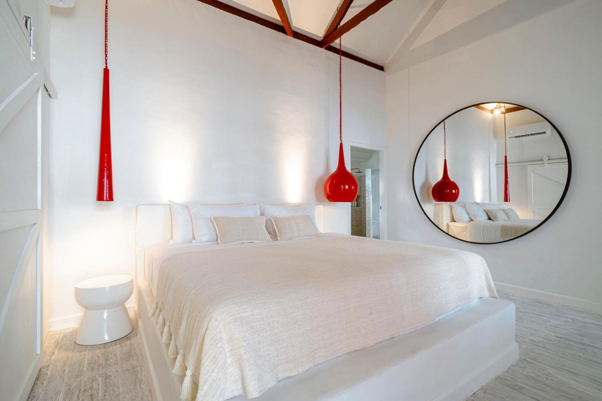 Ria Uluwatu, Tropical Chic Hotel Kültér fotó